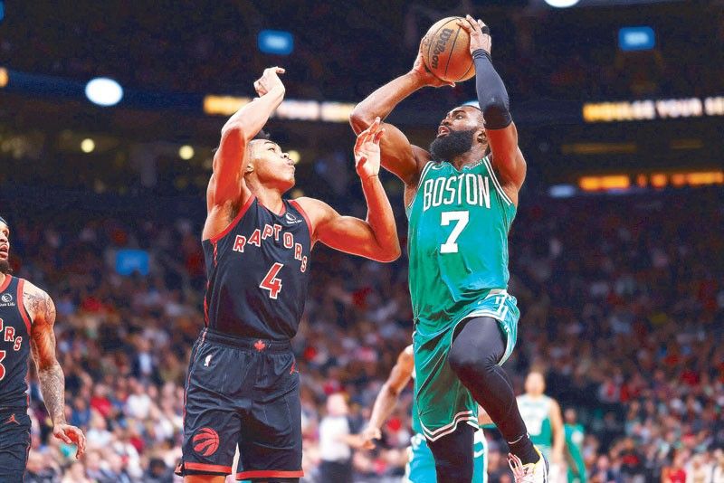 Celtics prove hotter than suns