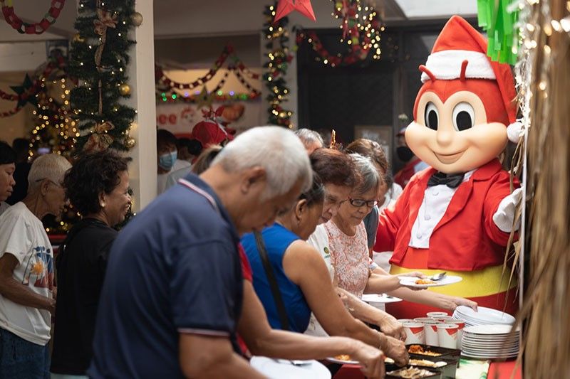 Share â��Sarap ng Paskoâ�� with Jollibeeâ��s Buy One, Gift One delivery promo
