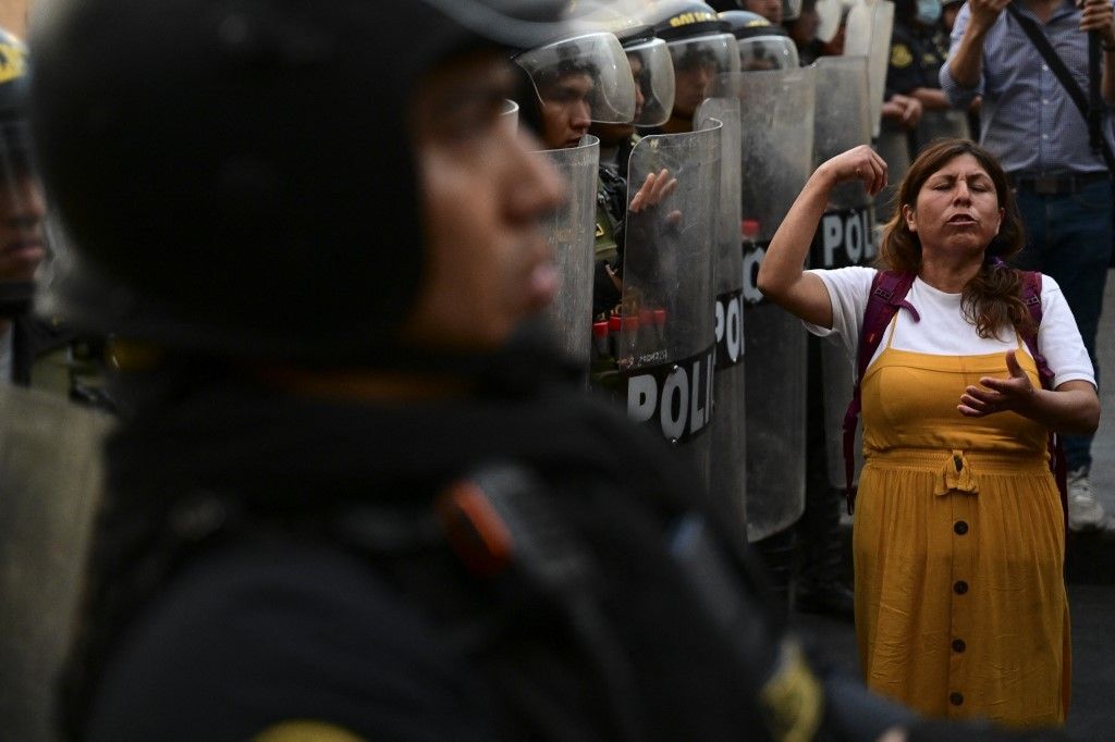 Santiago Embassy monitoring situation in Peru amid violent protests