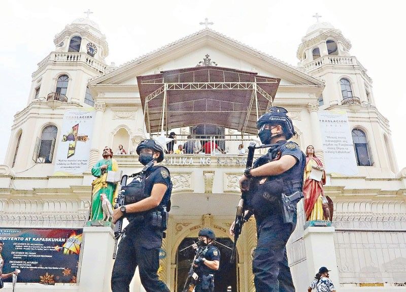 MPD deploys 2,000 cops for dawn mass - Vimarsana News