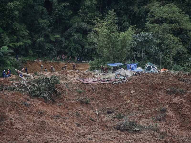 Korban tewas longsor Malaysia naik menjadi 21