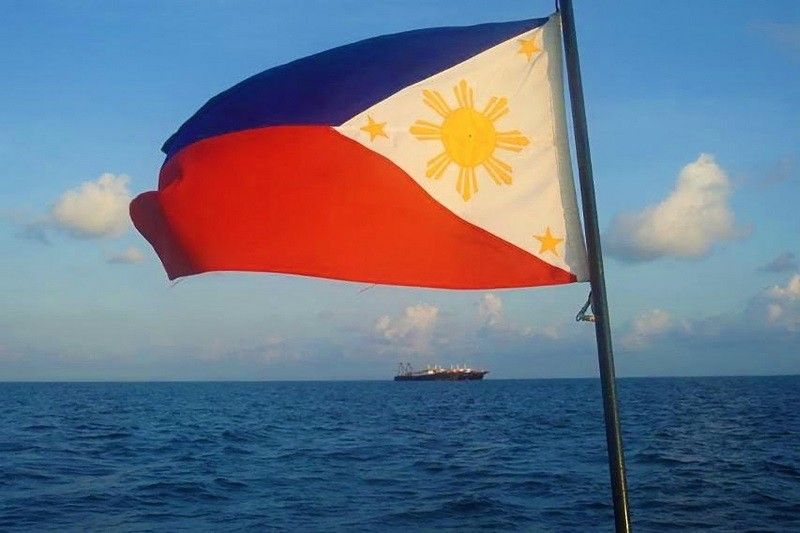 DFA 'seriously concerned' sa Chinese reclamation sa unoccupied Spratly features