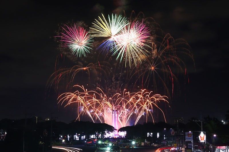 Marcos sa LGUs: Maglagay ng common area sa fireworks display