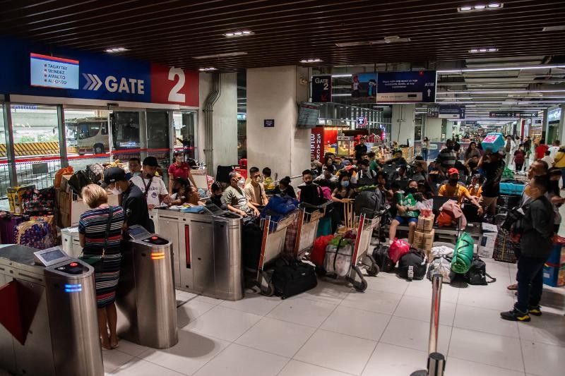 'Significant' rise in COVID-19 positivity rate seen in 4 Luzon provinces - Vimarsana News