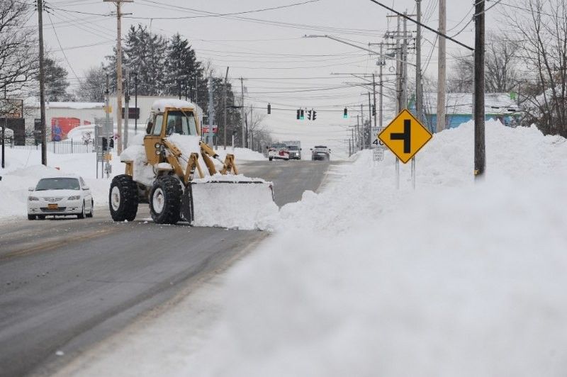 Buffalo Snow Storm: Buffalo airport reopened