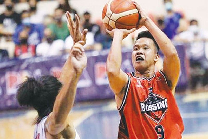 Amer pumirma ng 1-year deal sa Bossing; Euro vet kinuhang import ng Hotshots