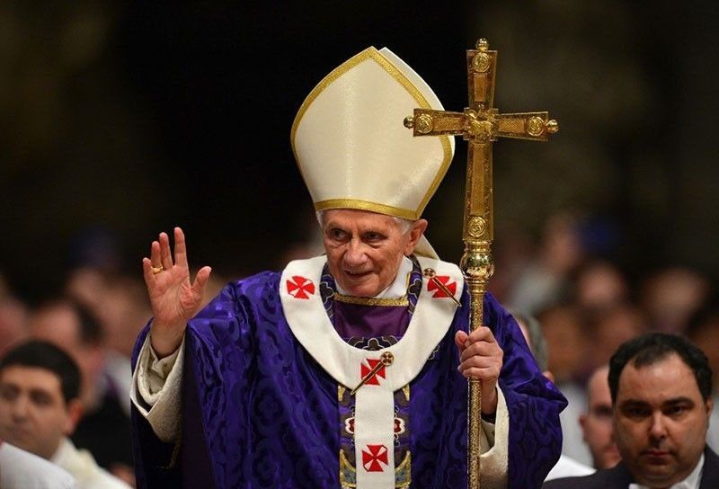 Marcos nakiramay sa pagpanaw ni Pope Benedict