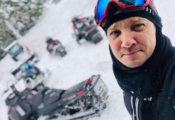 Jeremy Renner menderita ’30 plus patah tulang’ dalam kecelakaan bajak salju