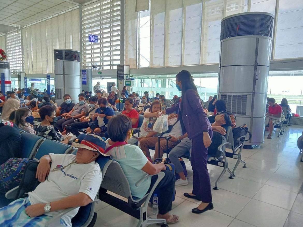 Recruitment, manning agencies told to help OFWs affected by air traffic mess