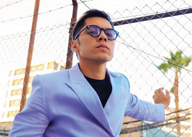 How Carlo Aquino deals with online bashing amid dating news