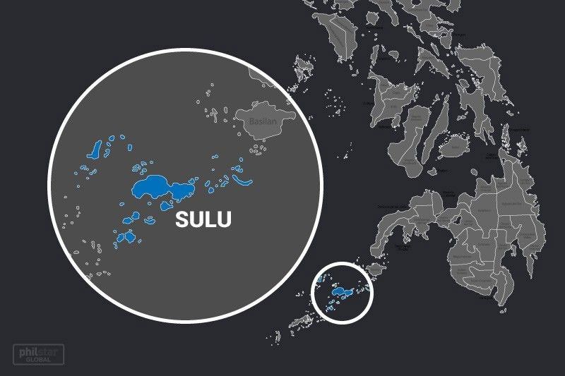 Cargo ship runs aground off Sulu; 11 rescued