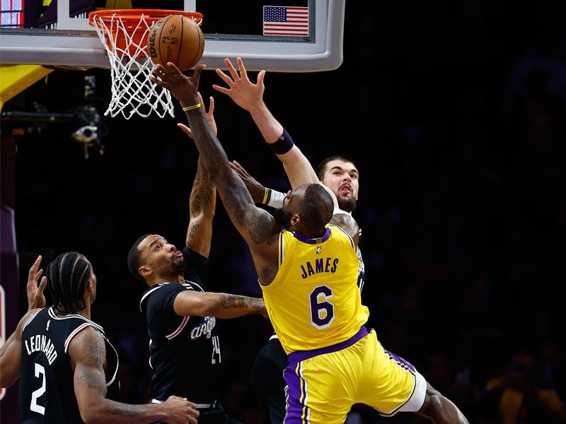LeBron's 46-point masterpiece goes down the drain as Clippers sink Lakers