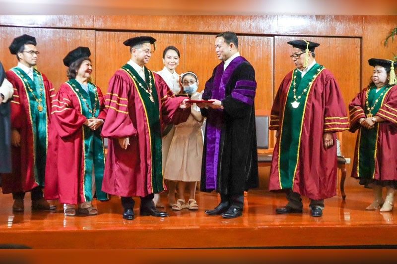 UP confers Doctor of Laws, Honoris Causa on Mark Villar