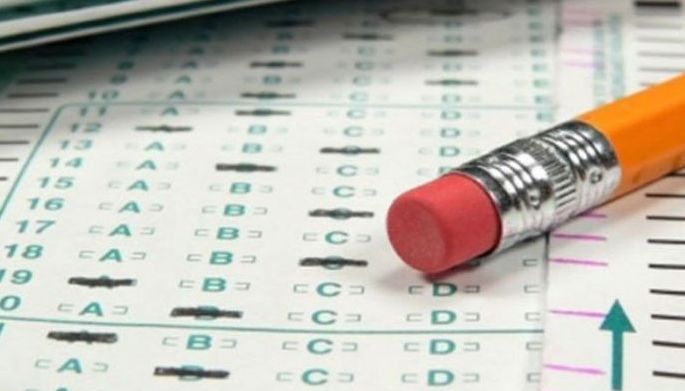 Bill waives college entrance exam fees for poor, honor students