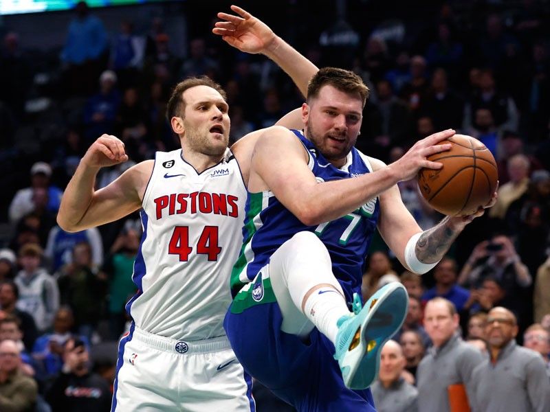 Doncic explodes for 53 points as Mavs thwart Pistons