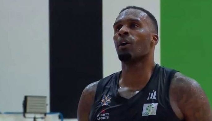 Strong Group 5 nears group sweep