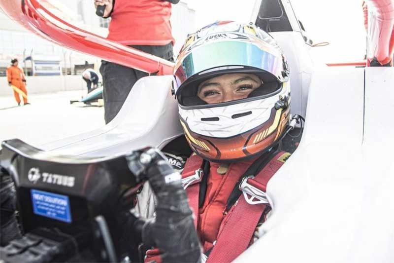 Bianca Bustamante scores first points in F4 UAE Championship