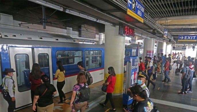 P4-P6 taas-pasahe sa MRT-3, inihirit