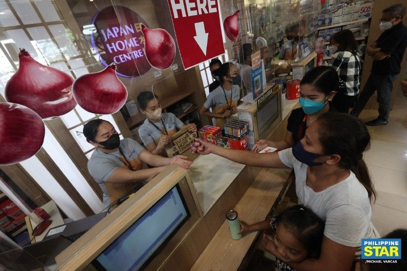 Store sa Quezon City tumanggap ng sibuyas bilang bayad