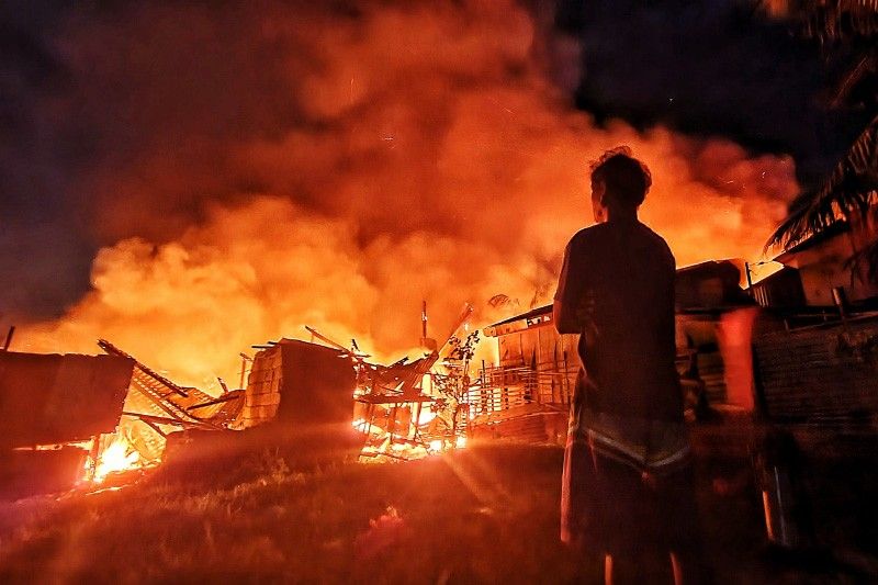 City, Rep. Gullas Assure victimsâ�� aid: 70 homes lost in Talisay fire      Â  Â 