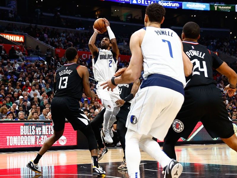 De'Aaron Fox with 33 Points vs. Dallas Mavericks