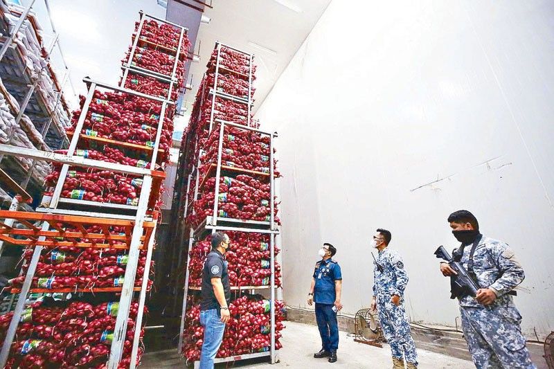 P135 million smuggled garlic, onions seized