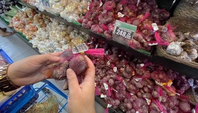 Pagtugis sa hoarders at smugglers ng agricultural products, paigtingin pa