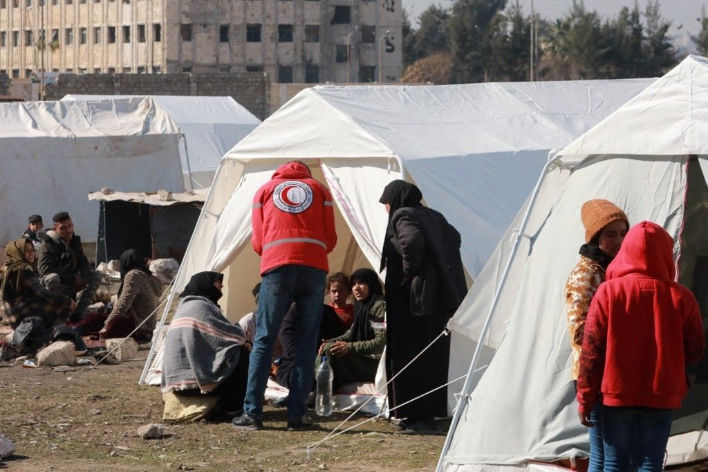 Bulan Sabit Merah Turki dikritik karena menjual tenda setelah gempa