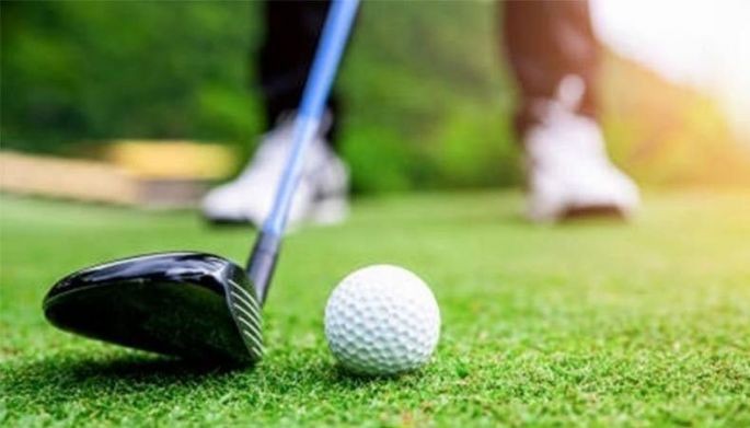 Southwoods sets early pace