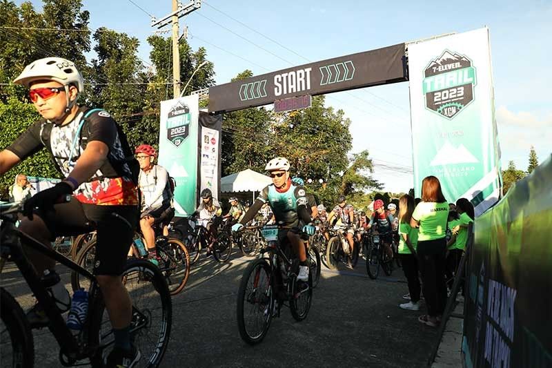 Thousands compete as 7-Eleven Trail Series returns after three-year hiatus