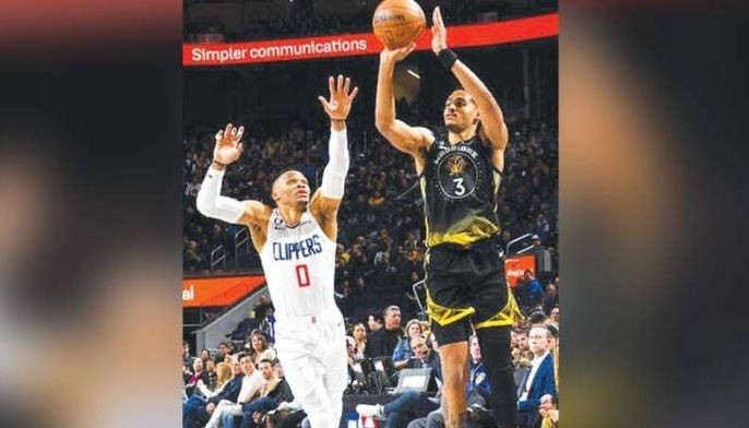 Poole, Warriors nilunod ang Clippers