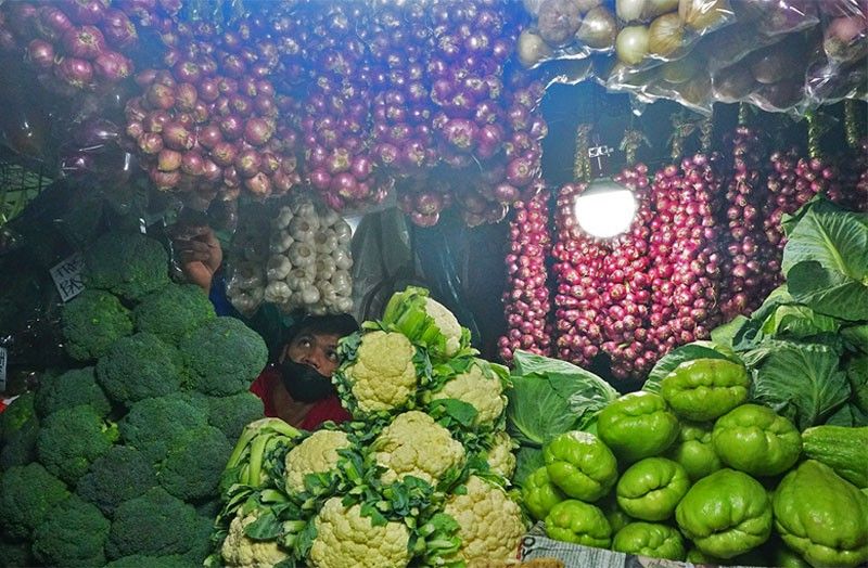 Inflation seen below 9% in February