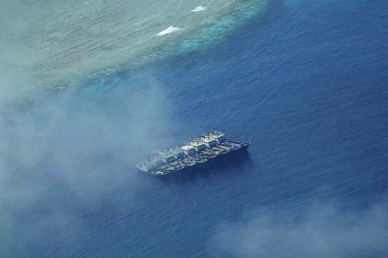 Chinese maritime militia in Pag-asa since Saturday