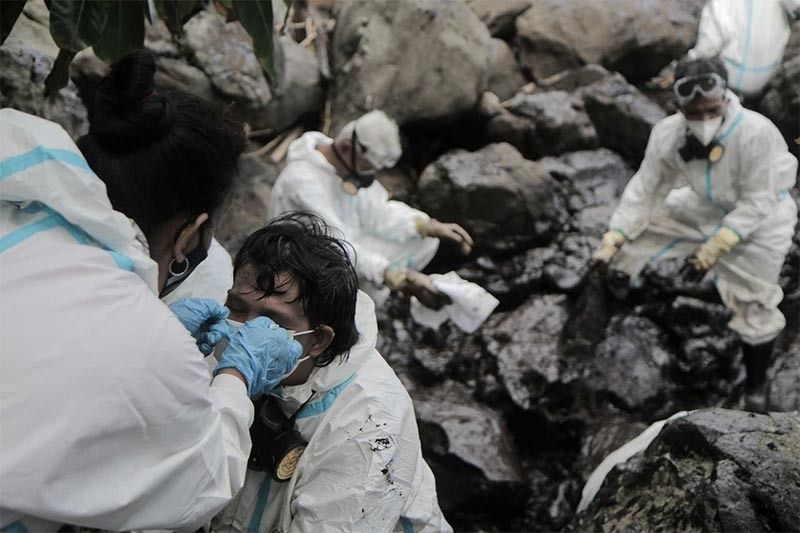 Dozens sick in Philippine villages hit by oil spill