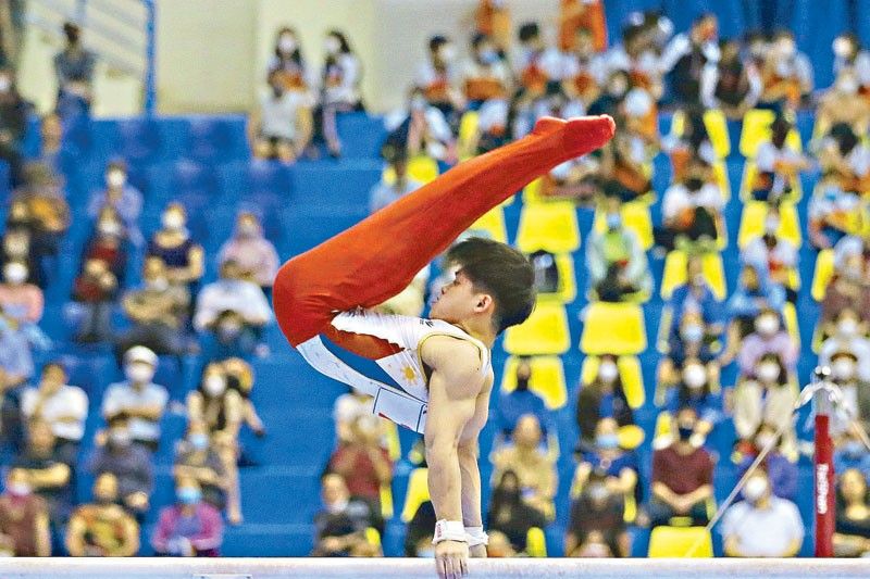 Yulo hits gold in baku