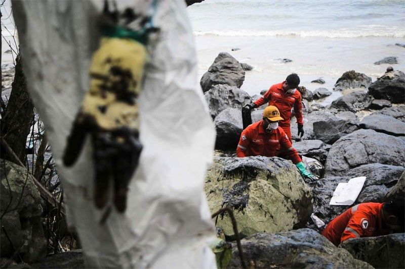 Tanker sa Oriental Mindoro oil spill, walang permit - Marina