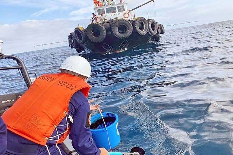 â��Oil spill may reach Batangas, Puerto Galeraâ��