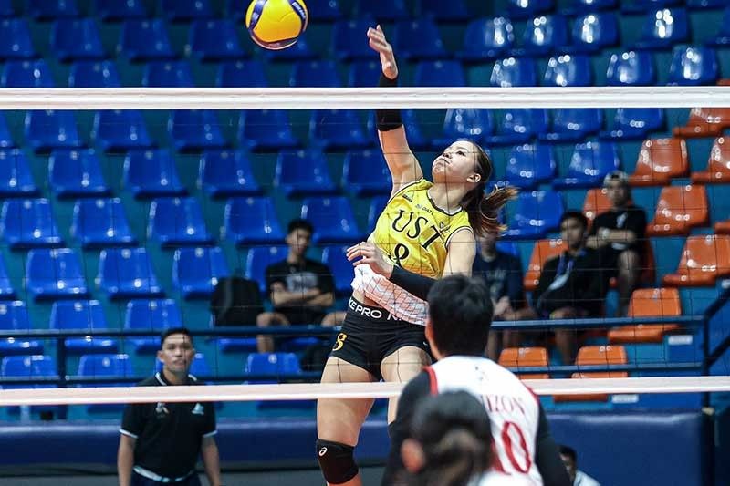 UST repulses UE for 3rd straight victory