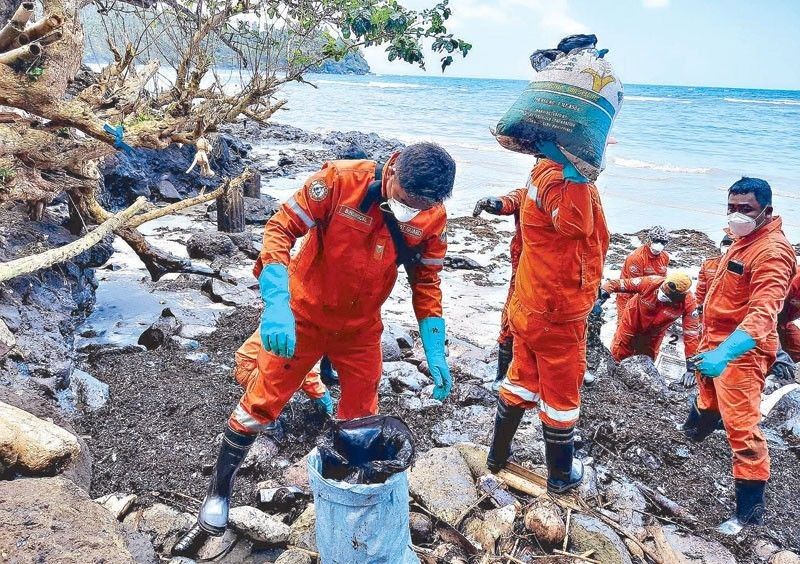 Oil spill umabot na sa Verde Island sa Batangas