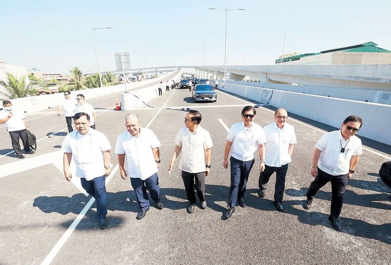 Manila to Caloocan in 5 minutes: Marcos opens NLEX Connector