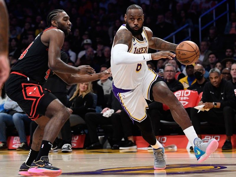 LeBron James focused on playoff push after All-Star Game loss