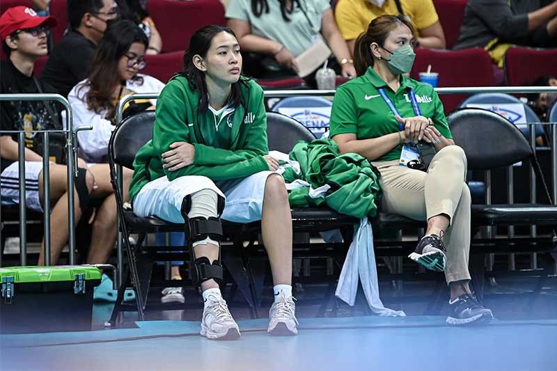 La Salle's Leila Cruz out indefinitely with ACL injury