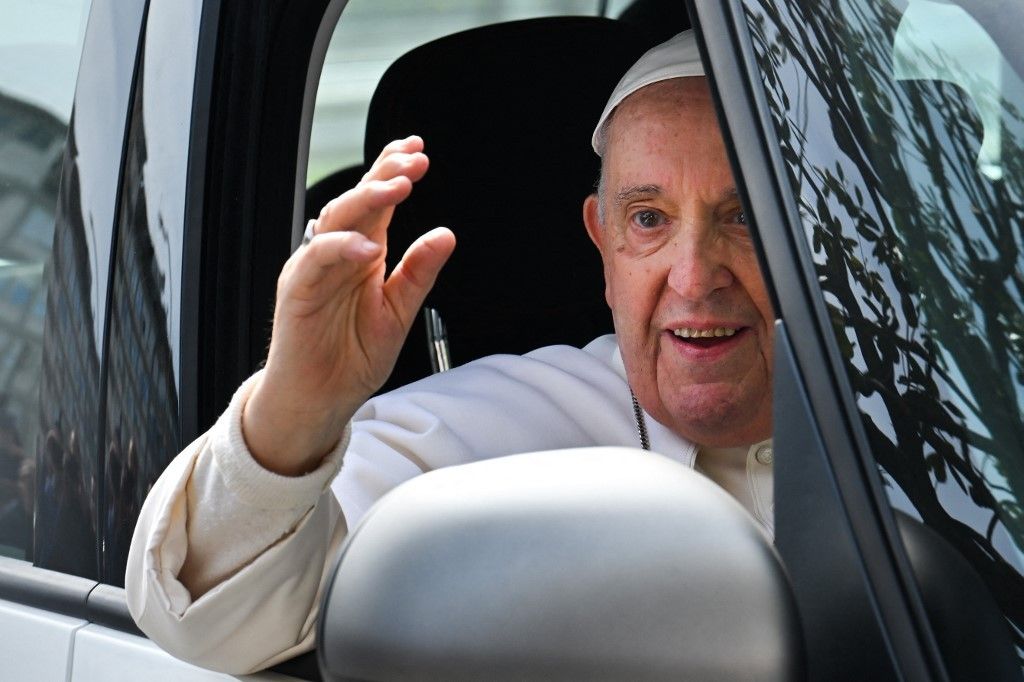Pope to preside over Palm Sunday after hospital stay