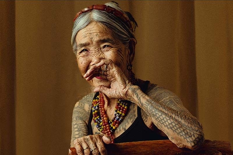 Mambabatok na si Whang-Od, tinalbugan ang Hollywood veteran actress