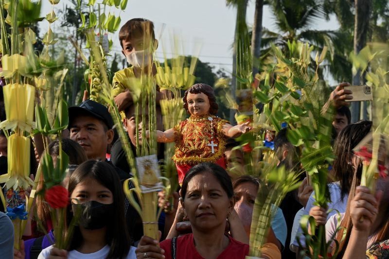 Peningkatan COVID-19: Warga Filipina didesak untuk memakai masker selama Pekan Suci