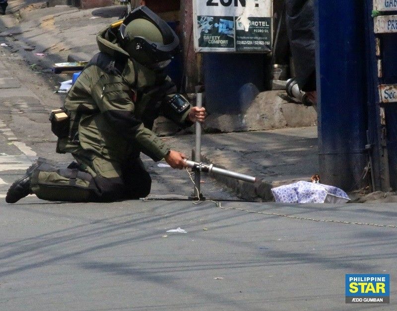 'Oops': Bomb squad dinispatsa inaakalang bomba sa Maynila, kaso vape lang pala