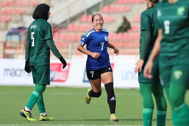 Filipinas begin Olympic qualifiers with 4-0 rout of Pakistan