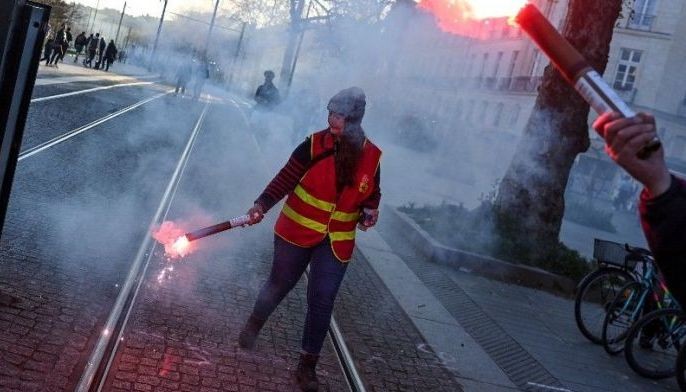 La France se prépare à de nouvelles manifestations après l’impasse des retraites