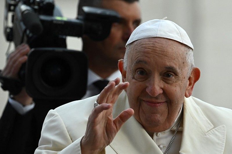 Porn, sex abuse, gender: Pope Francis tackles thorny issues in youth Q&A