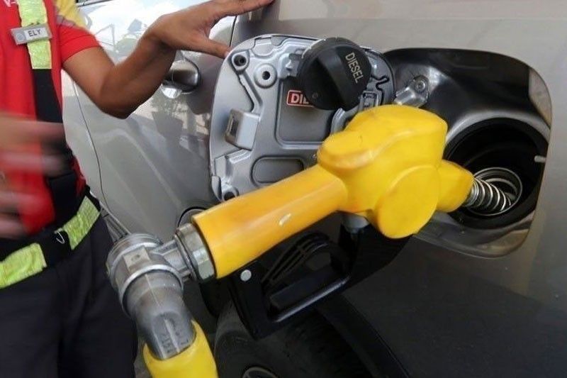 Big-time oil price hike, lalarga sa Martes